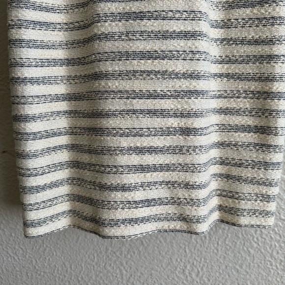 Badgley Mischka Tweed Halter Dress - Picture 5 of 11